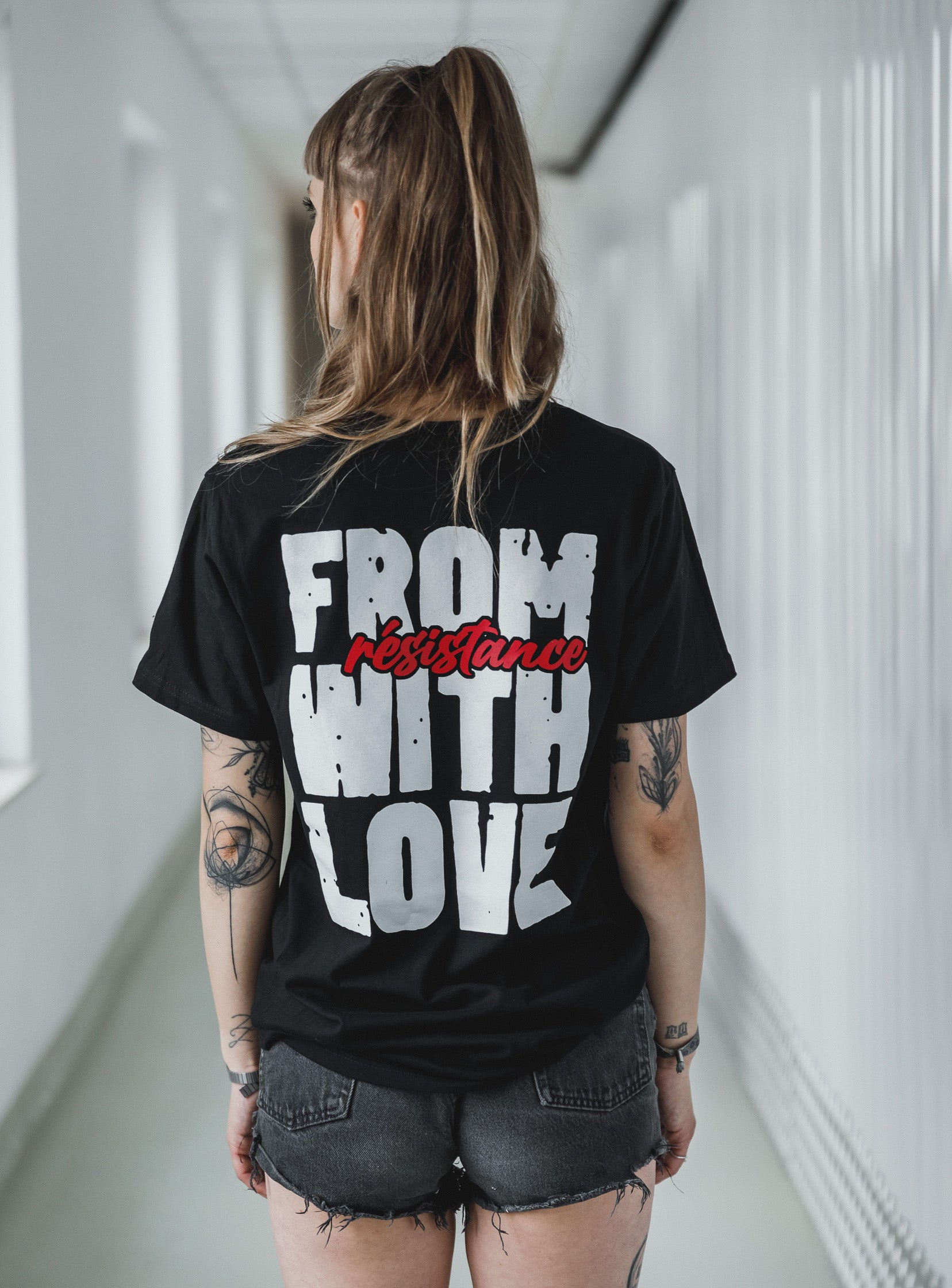unisex shirt "from resistance with love"