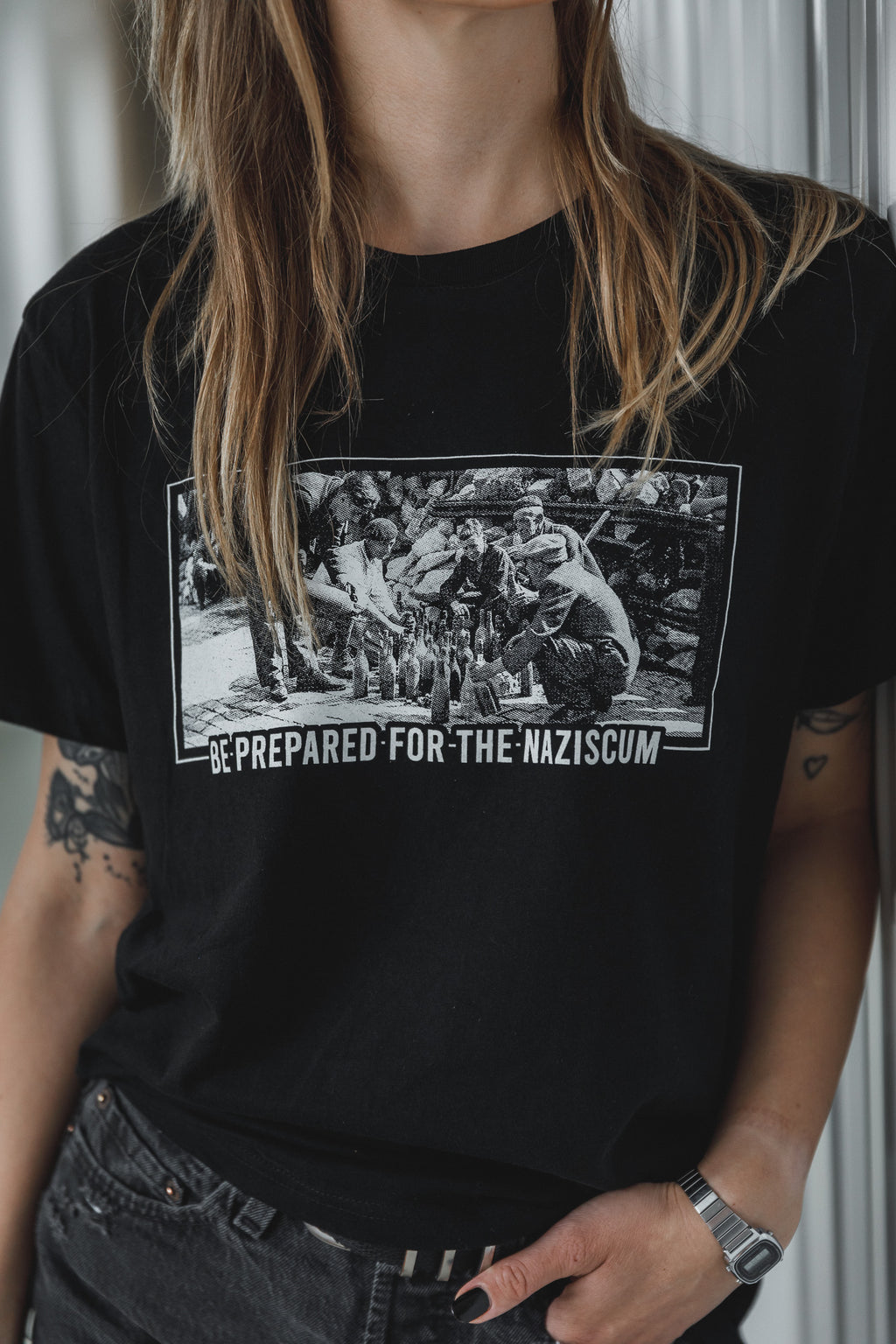 unisex shirt "from resistance with love"