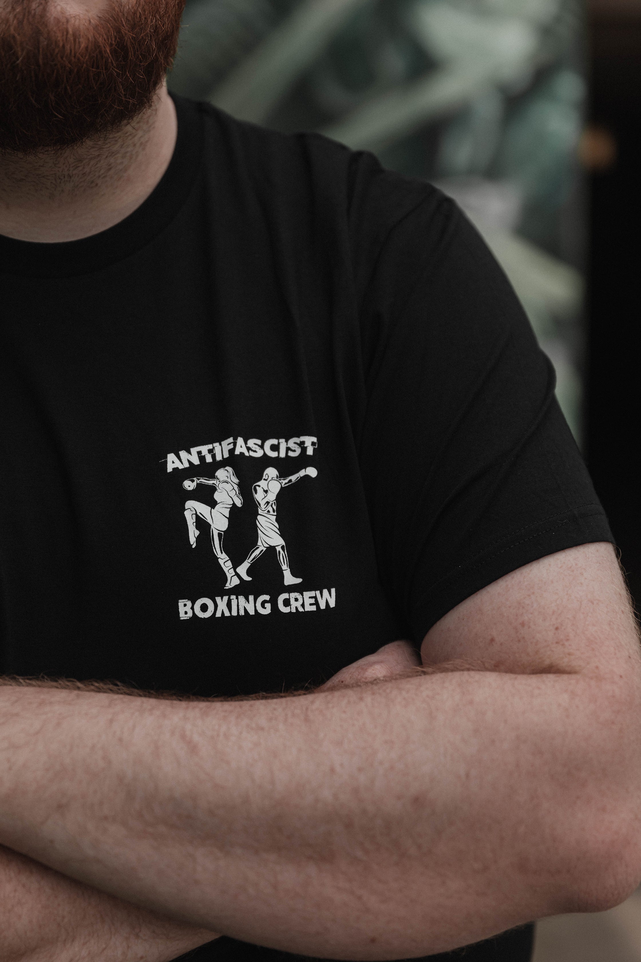 unisex shirt "antifascist boxing crew" black