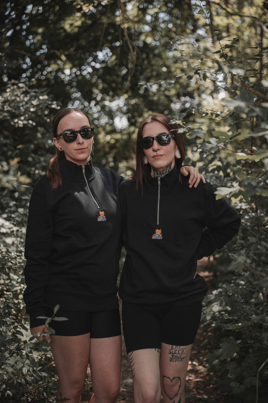 unisex 1/4 zipper "burning cop car"