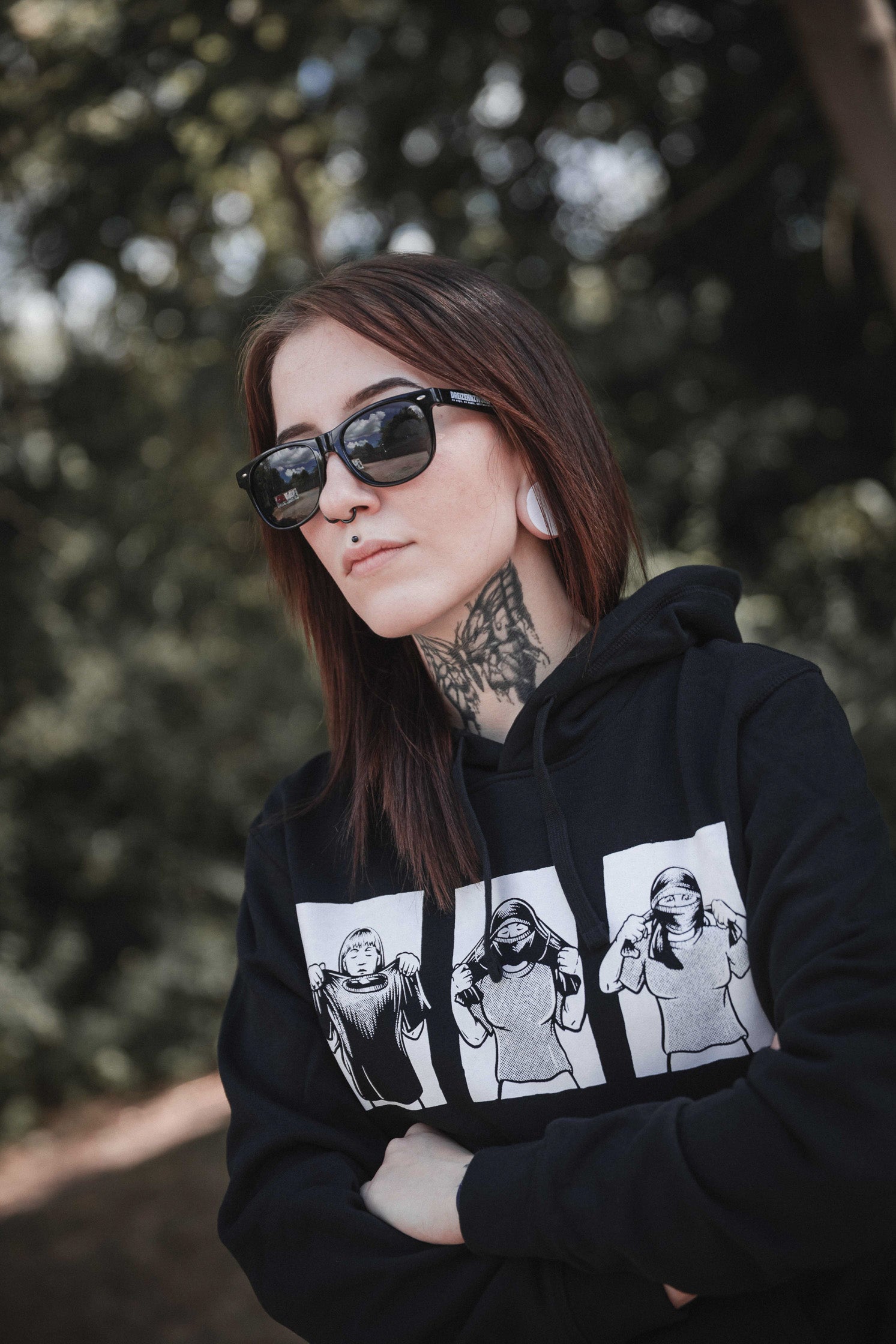 unisex hoodie "better disguised"